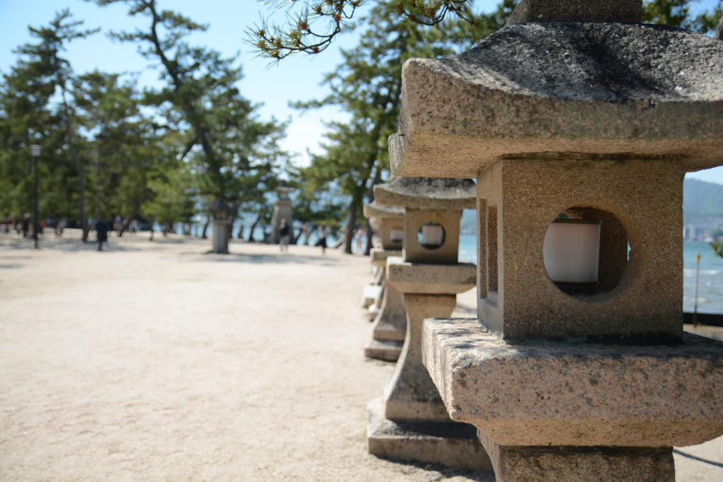 厳島神社付近