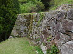 月山富田城の石垣