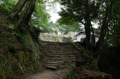 備中松山城の石段と石垣