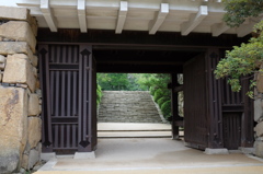 岡山城の不明門と石段