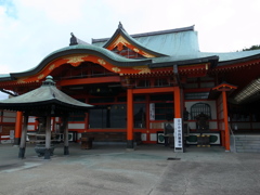 犬山成田山の本殿