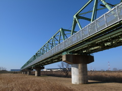 鉄橋と青空
