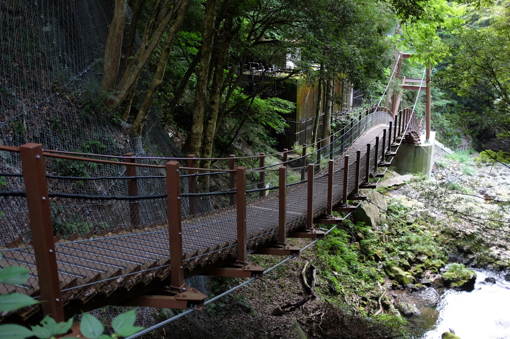 河津踊子滝見橋