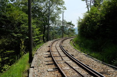 続く線路
