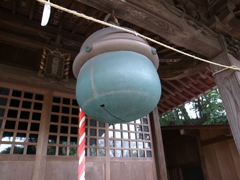 大きな鈴