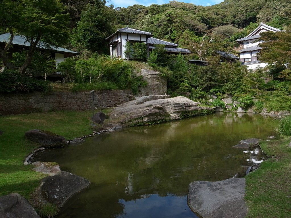 円覚寺の妙香池