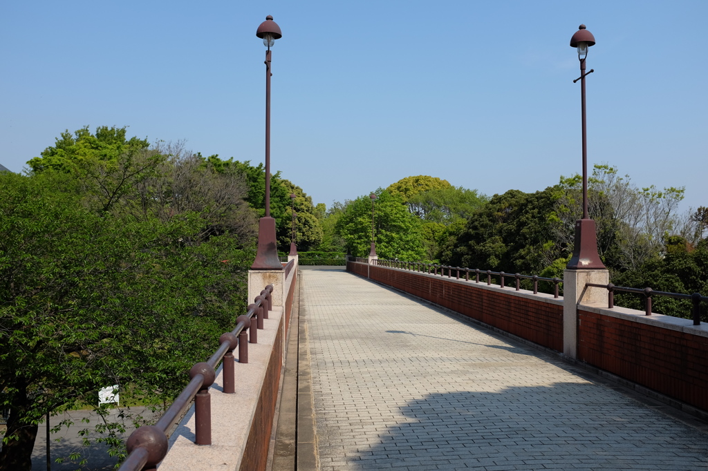 港の見える丘公園の霧笛橋