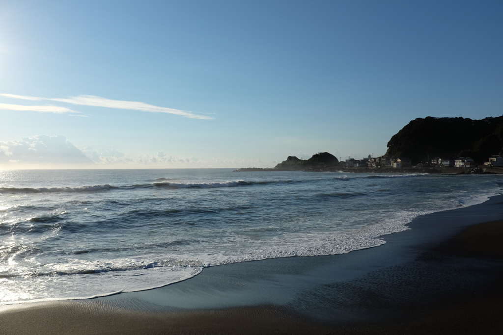 太海の夜明け