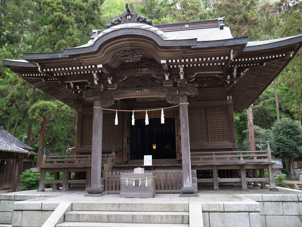 御霊神社