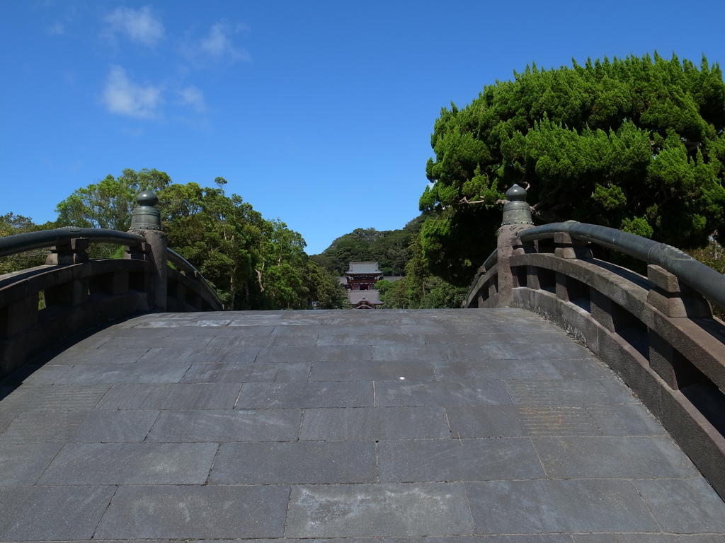 鶴岡八幡宮の太鼓橋