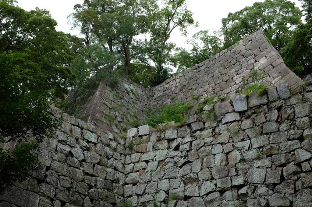 丸亀城の石垣