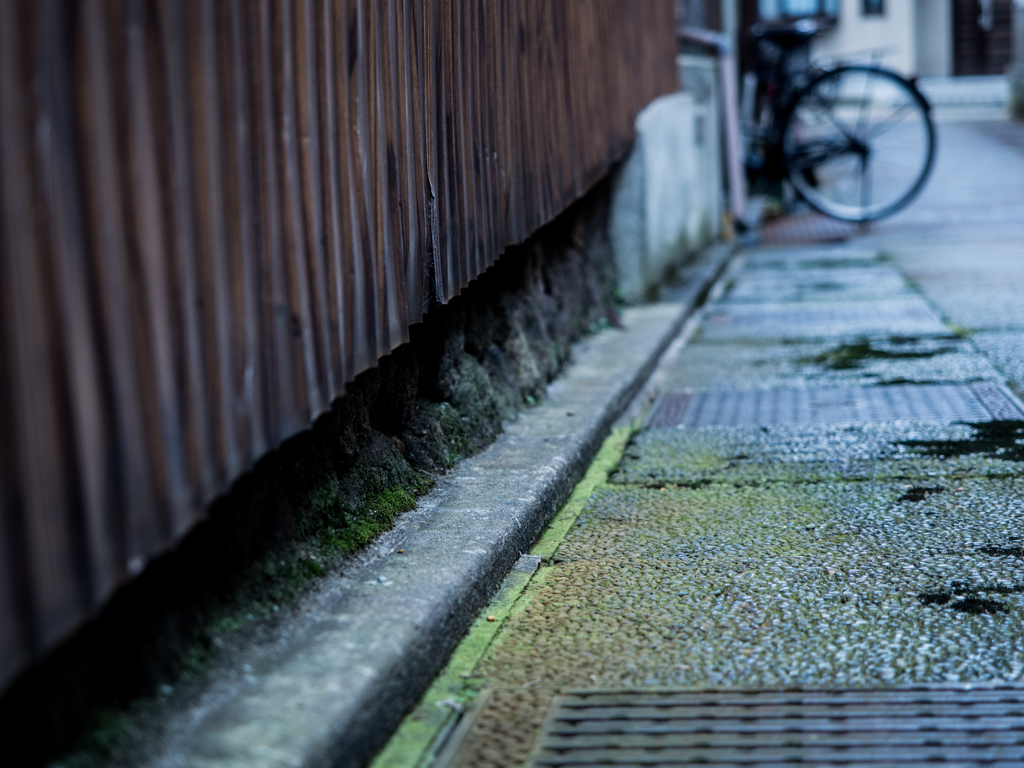 路地裏の空気