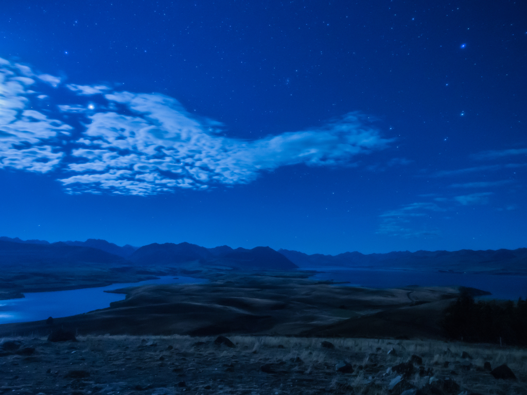夜湖草原