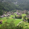 雨の白川郷