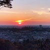 夕陽が見える丘