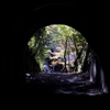 トンネルを抜けると