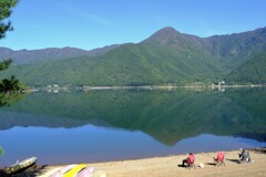 静かな西湖の朝