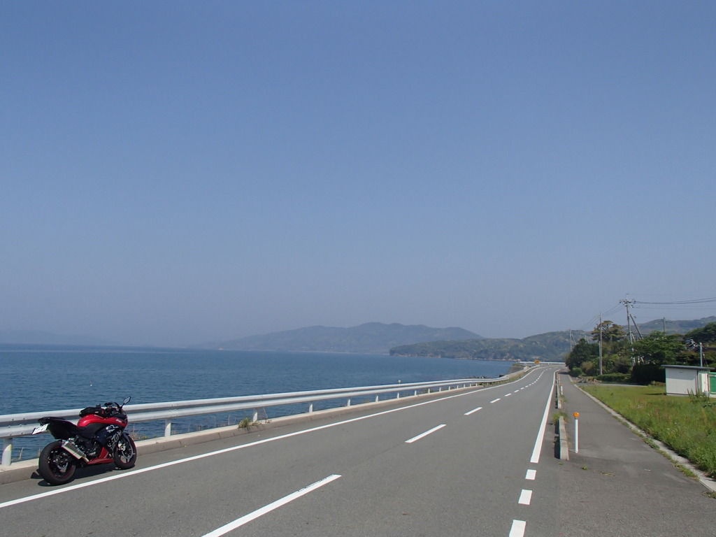 夏の海岸線