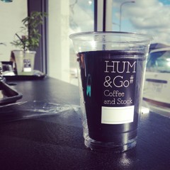 お気に入りのカフェで！