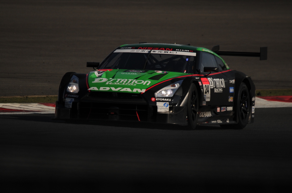 D'station ADVAN GT-R