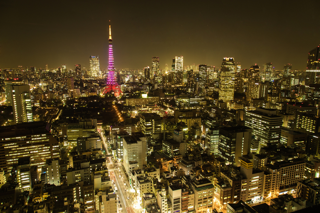 桜色の東京タワー