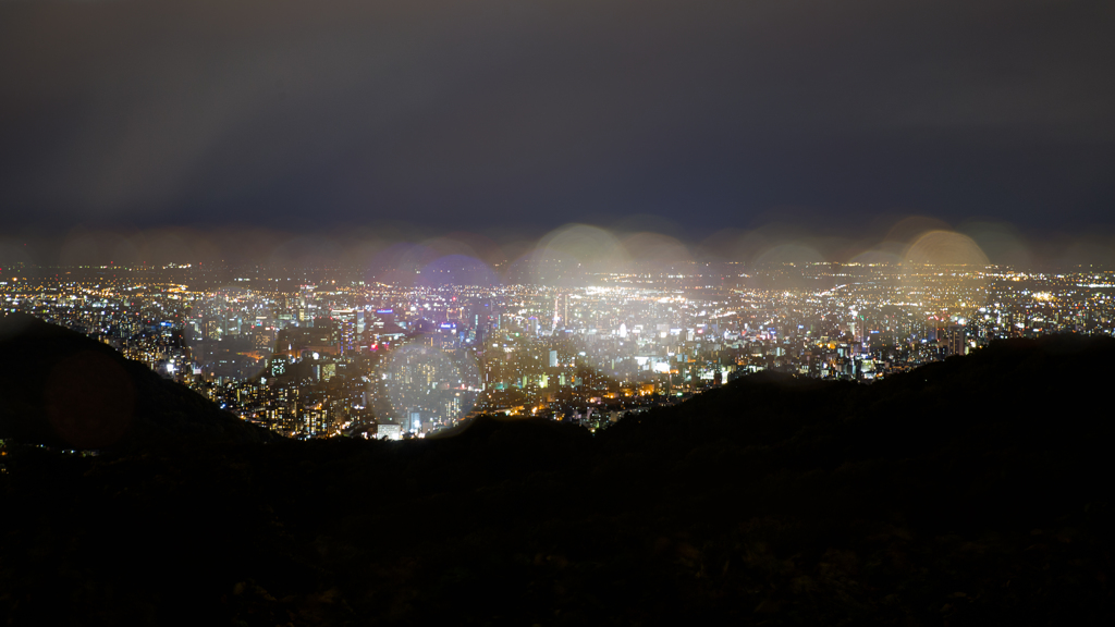 煌めく夜景