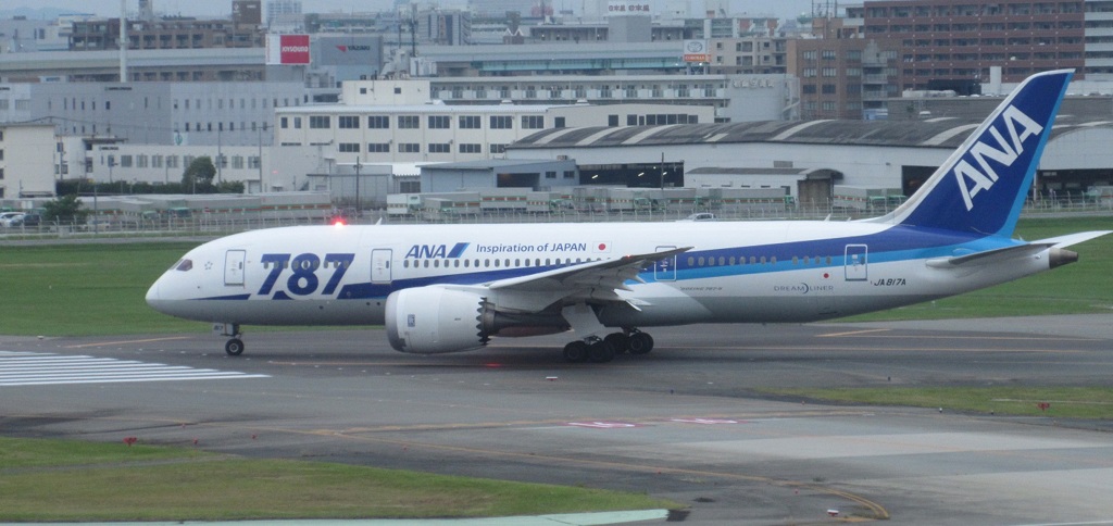 ANA　B787出発