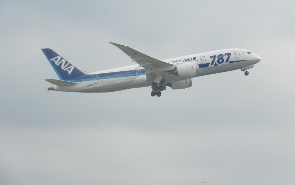 787の離陸