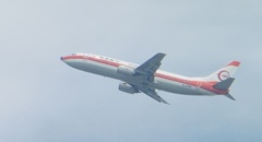 離陸　JTA　B737-700　南西航空