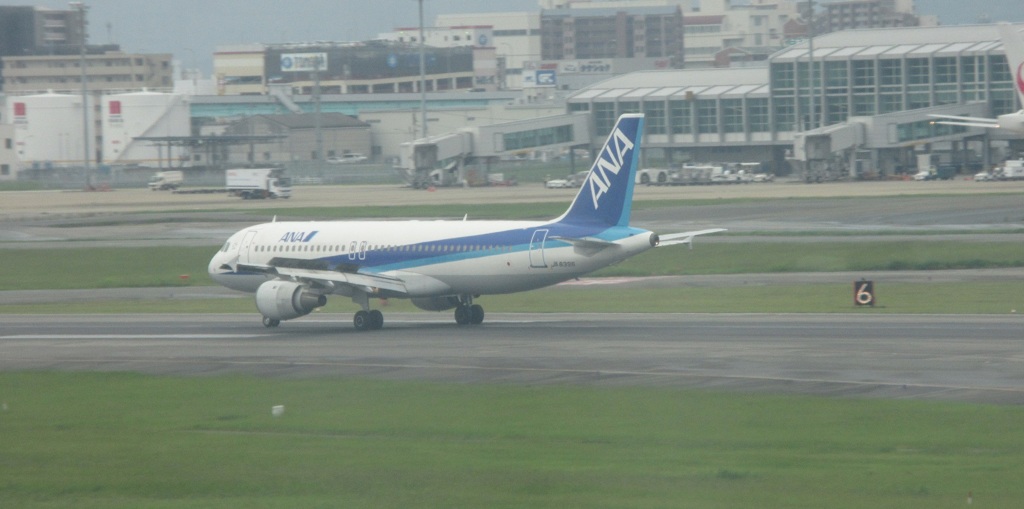 ANA　A320到着①
