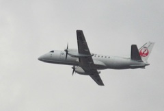 離陸　エアコミューター