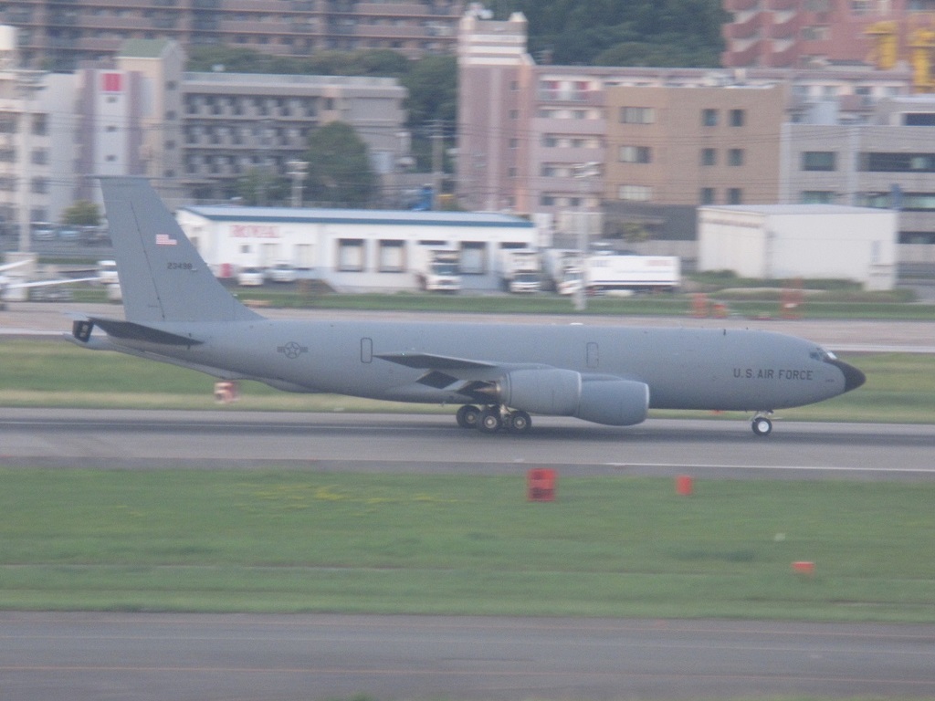 アメリカ空軍　C-135　62-3498 ②