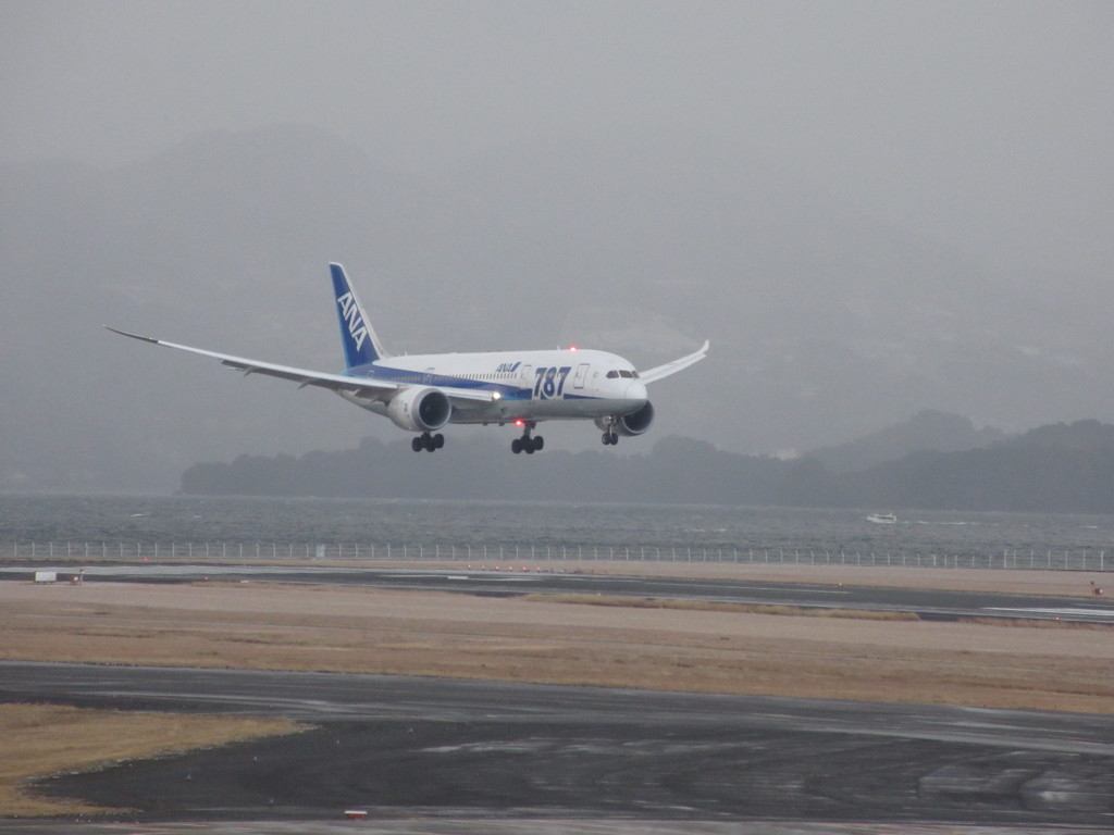 新年初フライト　長崎空港にて④