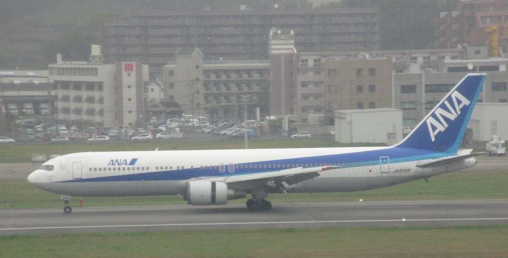 ANA　B767の着陸