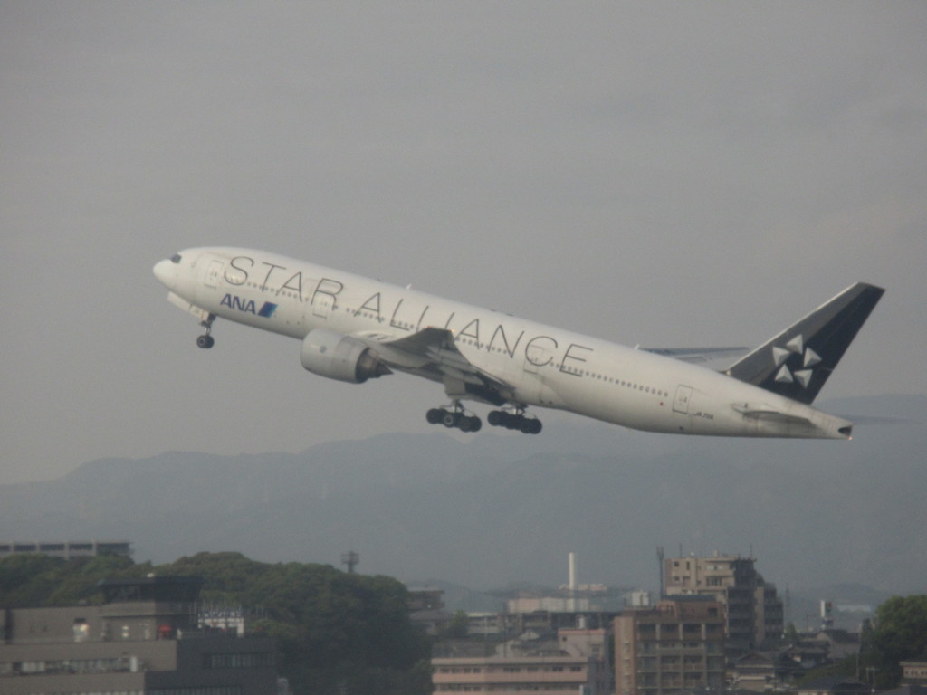 飛ぶＡＮＡ　Ｂ７７７－２００