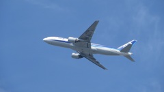 ＡＮＡ777－200出発