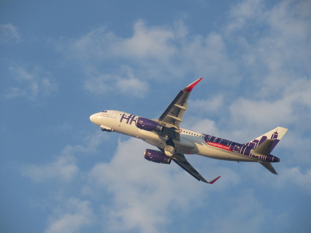香港エクスプレス　A320離陸