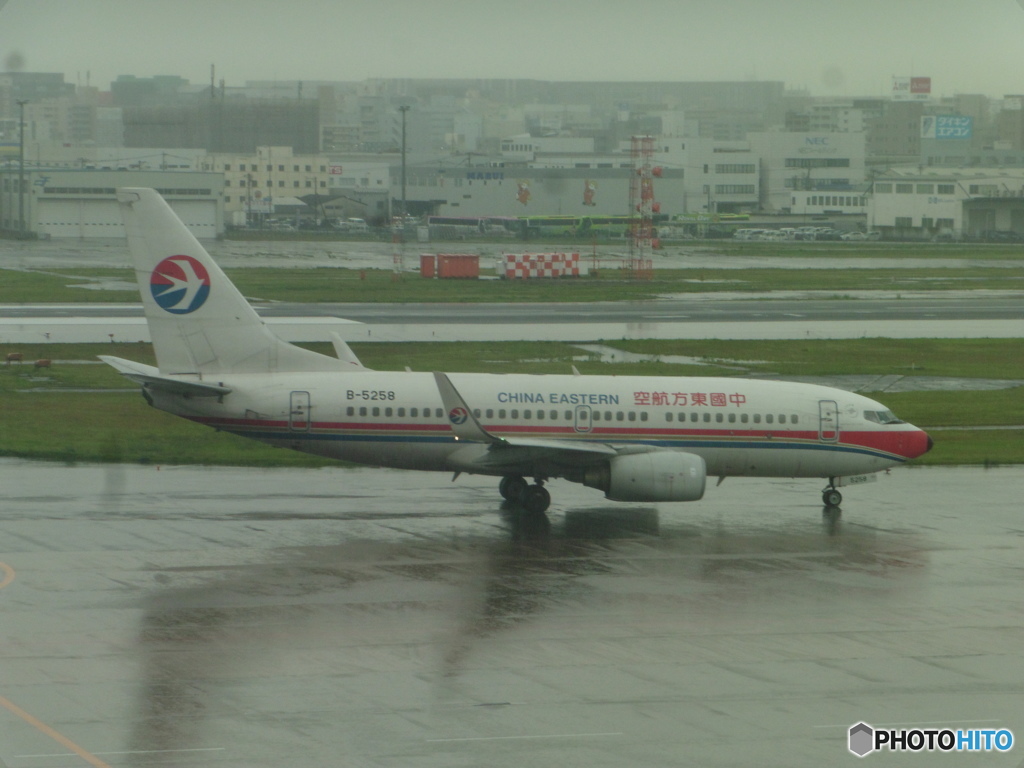 小さなCHINA　EASTERN　A319