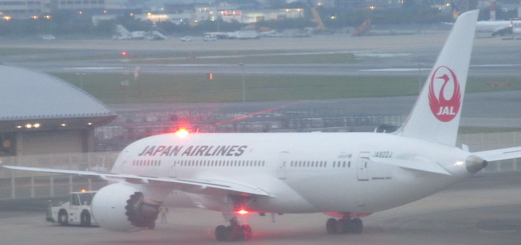 JAL B787福岡へ③