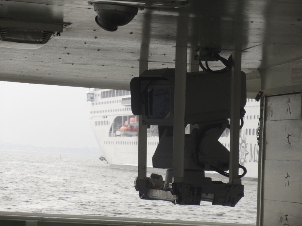 博多港に寄港したMSC LIRICA④