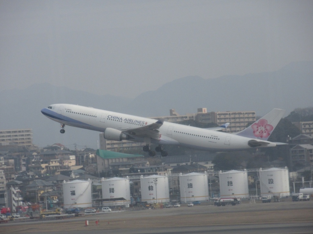 CHINA AIRLINE  A330出発