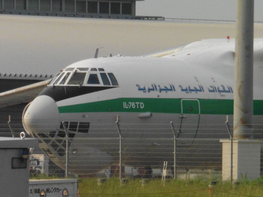 アルジェリア空軍のIl-76・7T-WIU飛来②