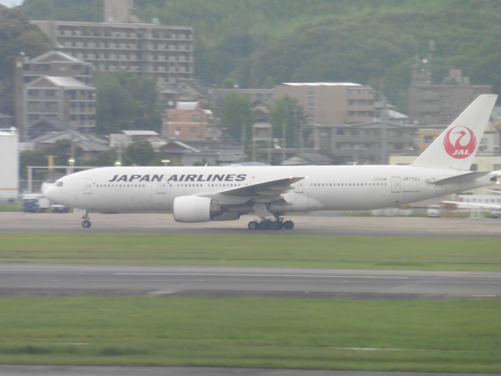 JAL　B777-200　JA772J到着