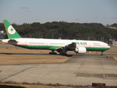 EVA  B777