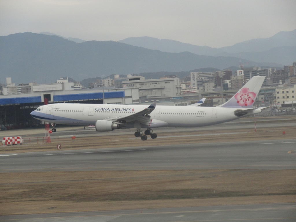 CHINA　AIRLINE　A330着陸
