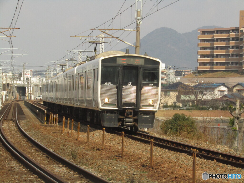 下り817系3000番台　多々良付近にて