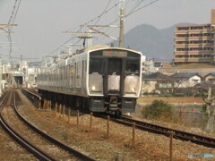 下り817系3000番台　多々良付近にて
