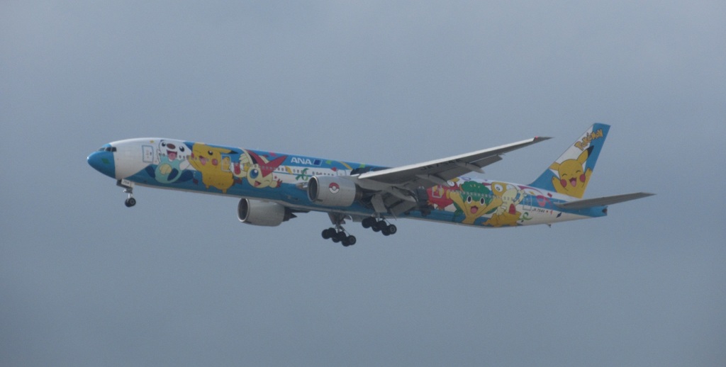 ANA　B773　ポケモン