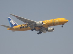 ANA  777-200  JA743A  C-3PO