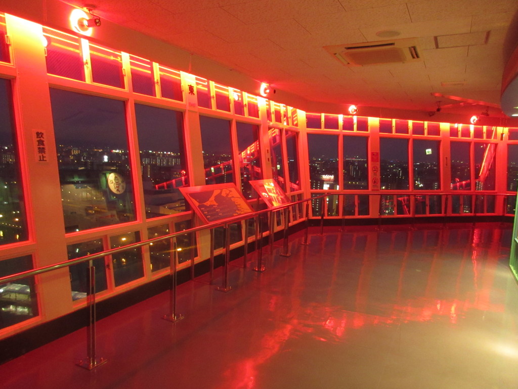 博多ポートタワーにて⑤